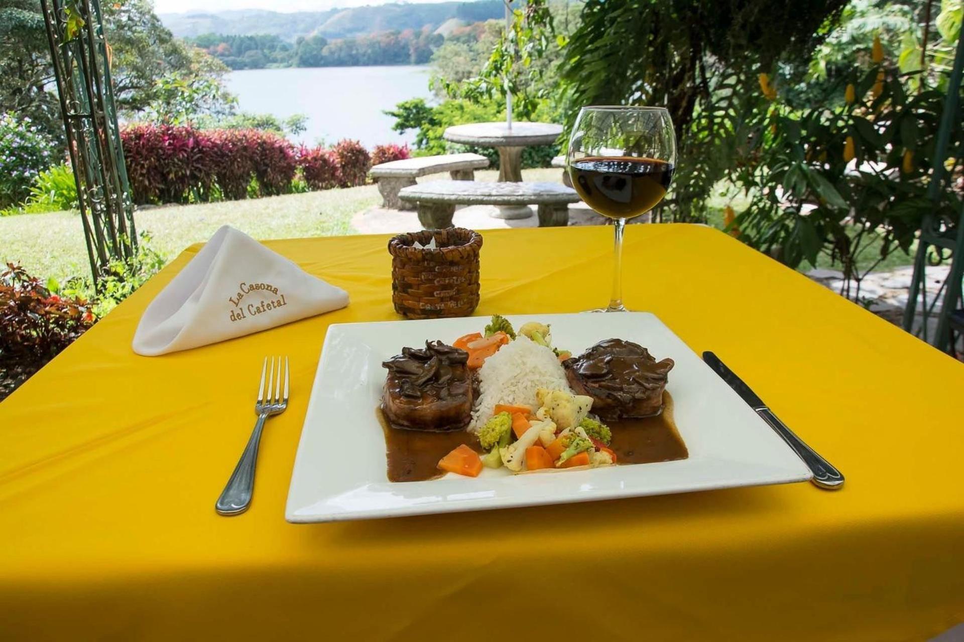 Hotel Boutique Casona Del Cafetal And Lakeside Restaurant Cachí Екстериор снимка