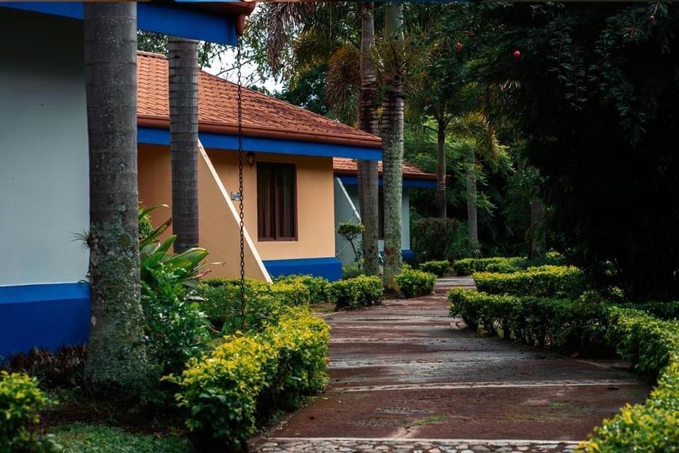 Hotel Boutique Casona Del Cafetal And Lakeside Restaurant Cachí Екстериор снимка