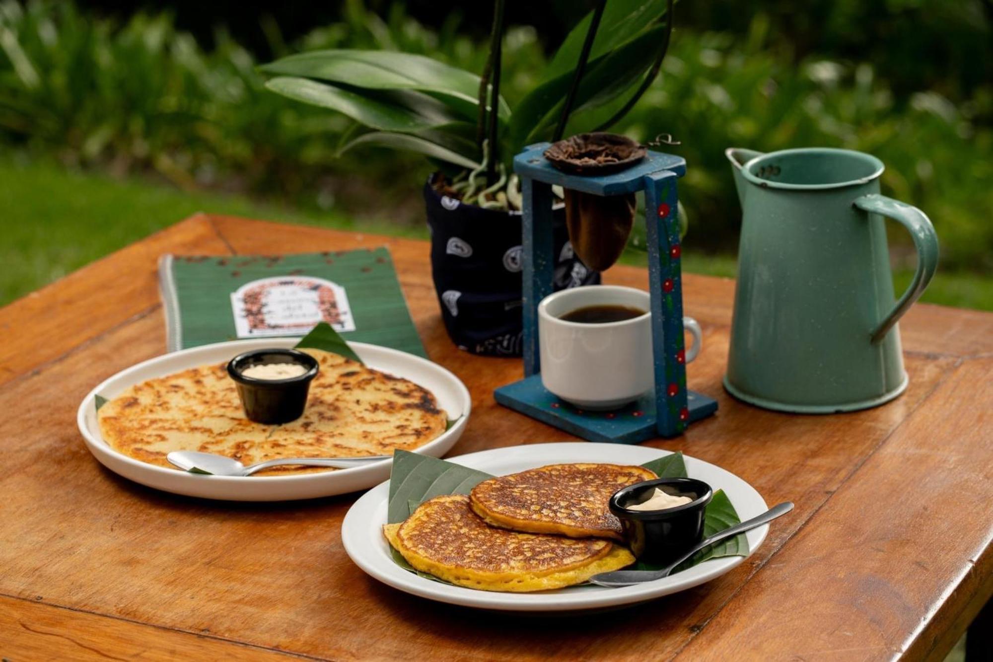 Hotel Boutique Casona Del Cafetal And Lakeside Restaurant Cachí Екстериор снимка
